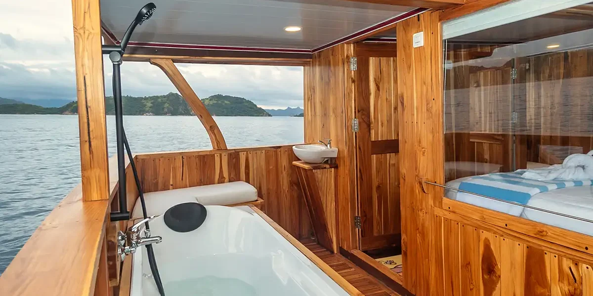 Master Ocean View Cabin