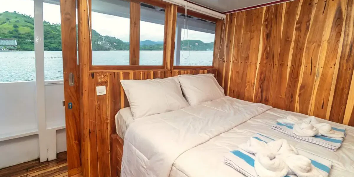 Superior Ocean View Cabin